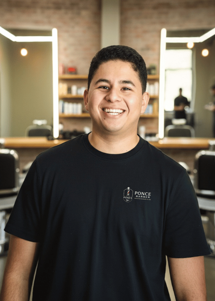 Eliecer Ponce - Professional barber